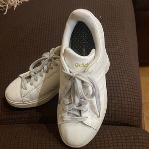 Adidas Women's White and Gray Sneakers